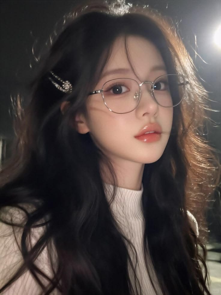 Cute Baddie PFP