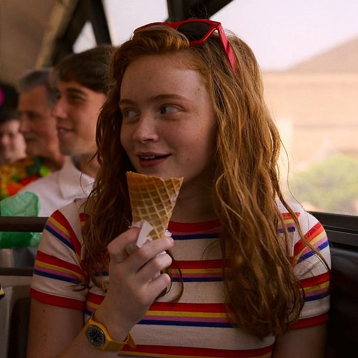Stranger Things PFP Girl
